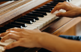El Piano Parla —cicle de concerts per a joves pianistes